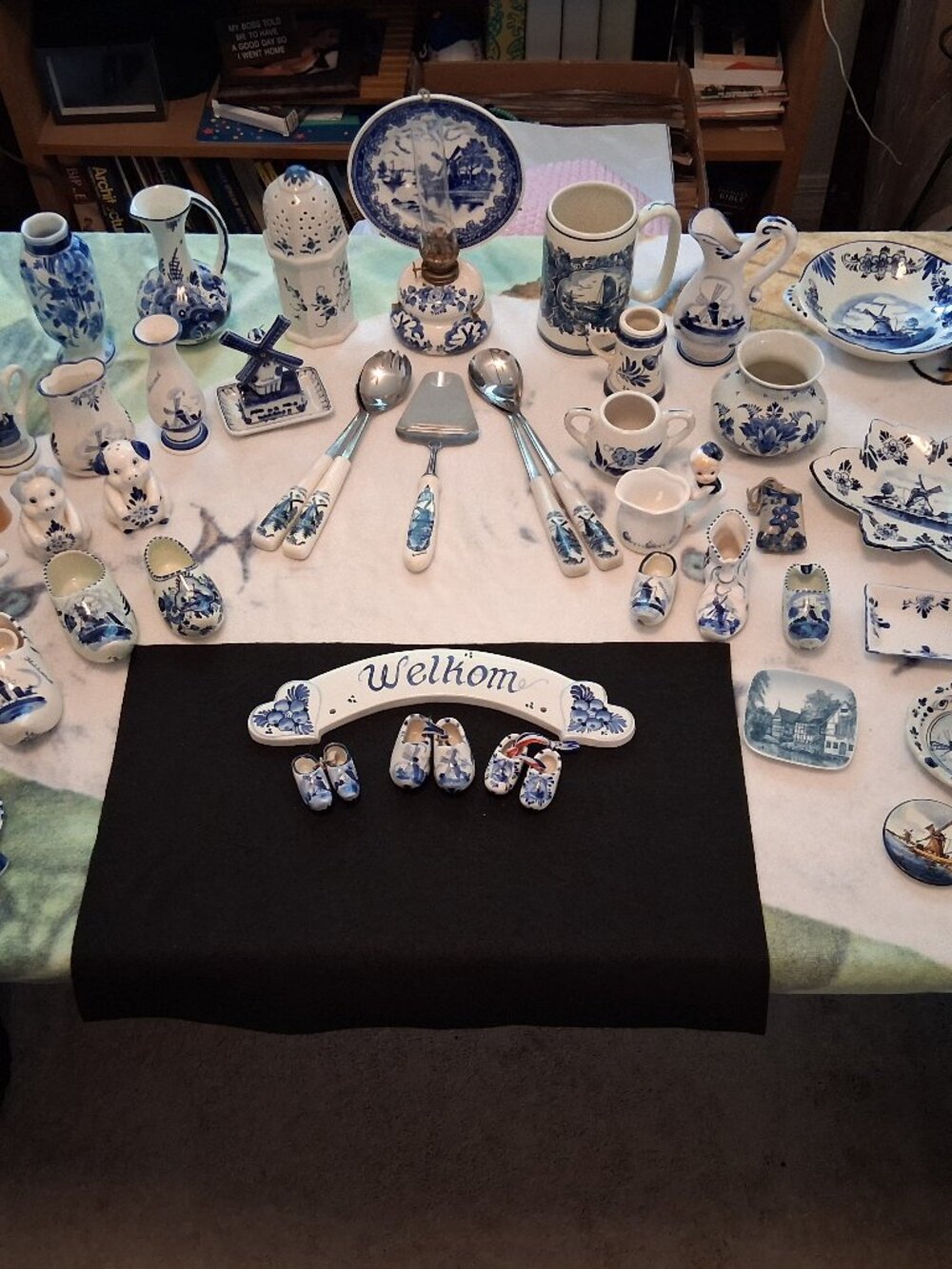 Vintage Delft Pieces for Blue & White Themed Poshmark Show